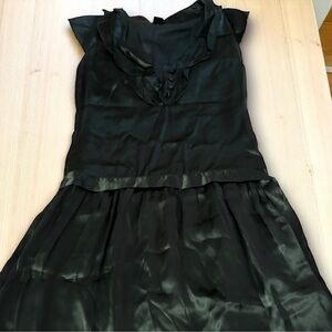 Viola Green Silk Blend Flutter Sleeve Midi Dress Size 4